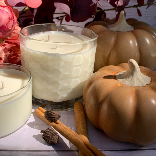 Soy Candles | Nutmeg & Pumpkin Soy Candle | Roshni Candle Studio
